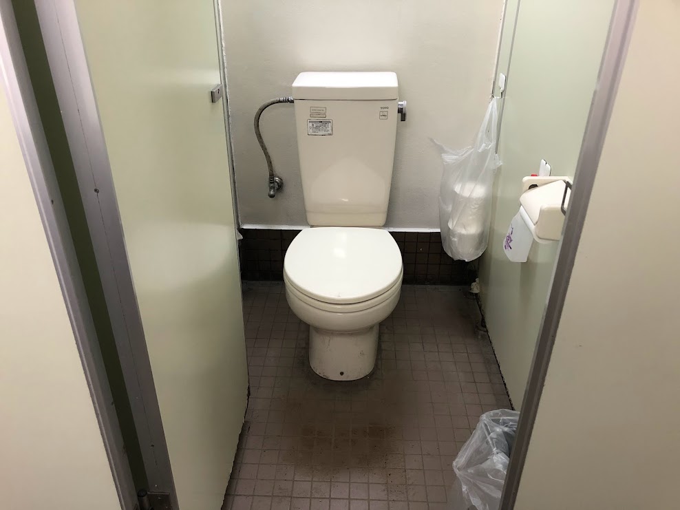 浩庵キャンプ場のトイレ